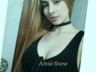 Annie_Snow