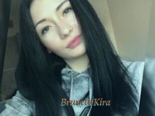 BrunetteKira