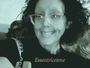 Essentricesme