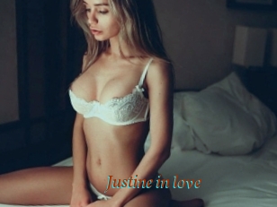 Justine_in_love