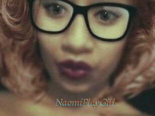 NaomiPlayGirl